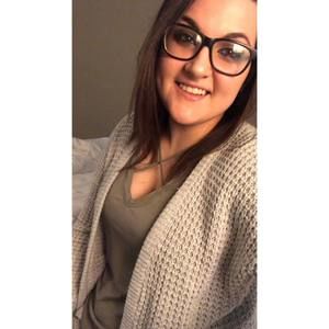 Meet your Posher, Aly